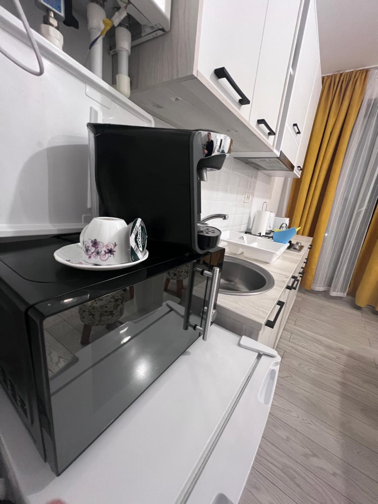 Cris Sunny Apartaments นาโวดาริ ภายนอก รูปภาพ